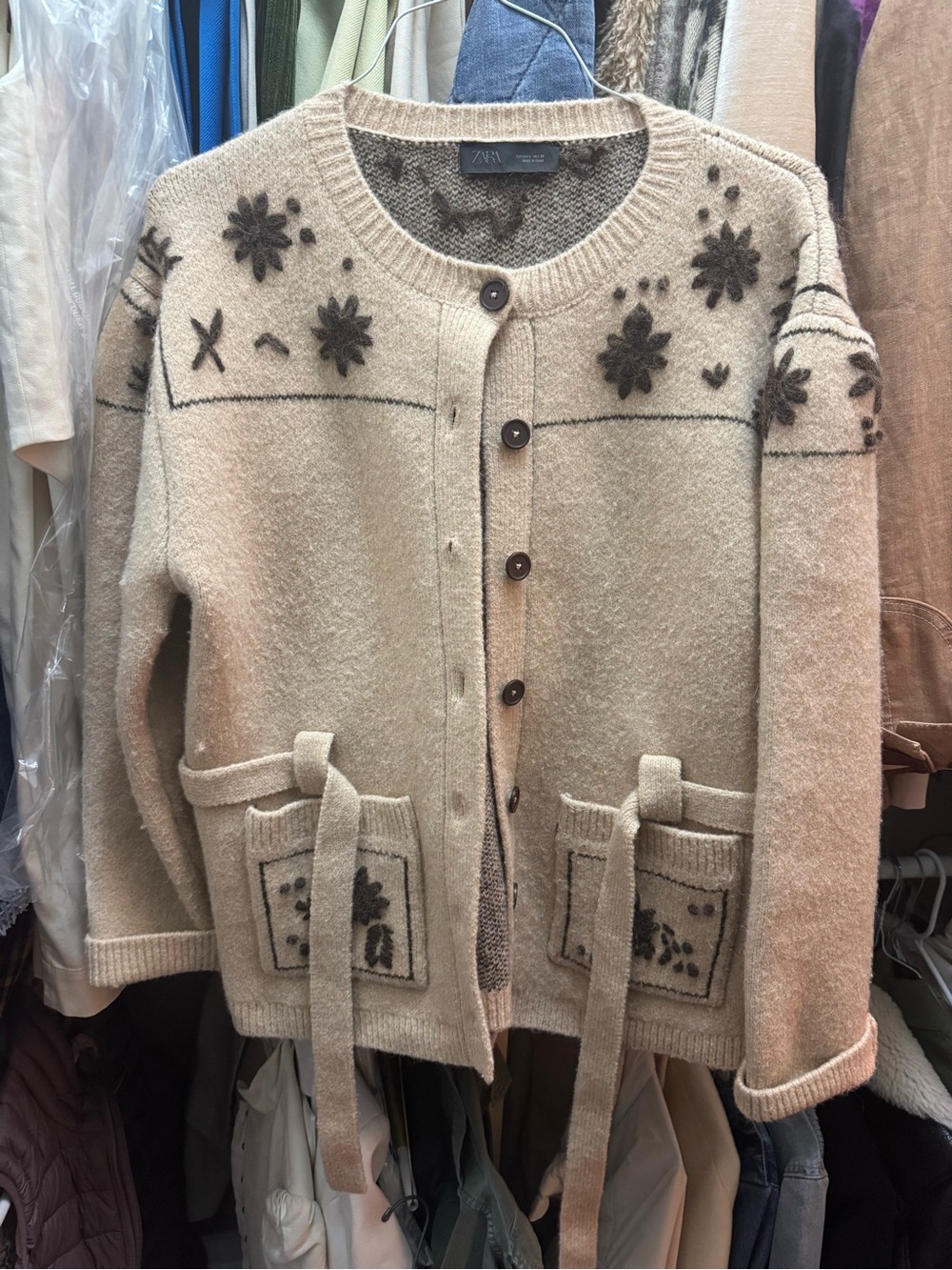 Zara sweater size L